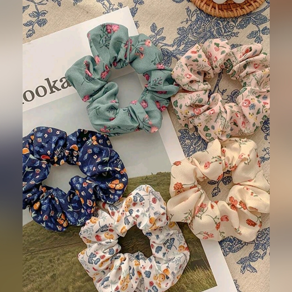 Country style hair Scrunchies